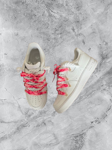 Air Force 1 | OW x Rope Weiß/Rosa Camo