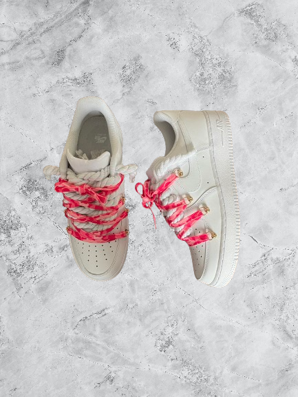 Air Force 1 | OW x Rope Weiß/Rosa Camo