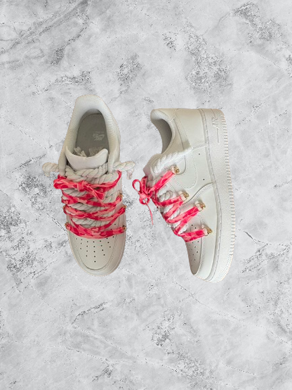 Air Force 1 | OW x Rope Weiß/Rosa Camo